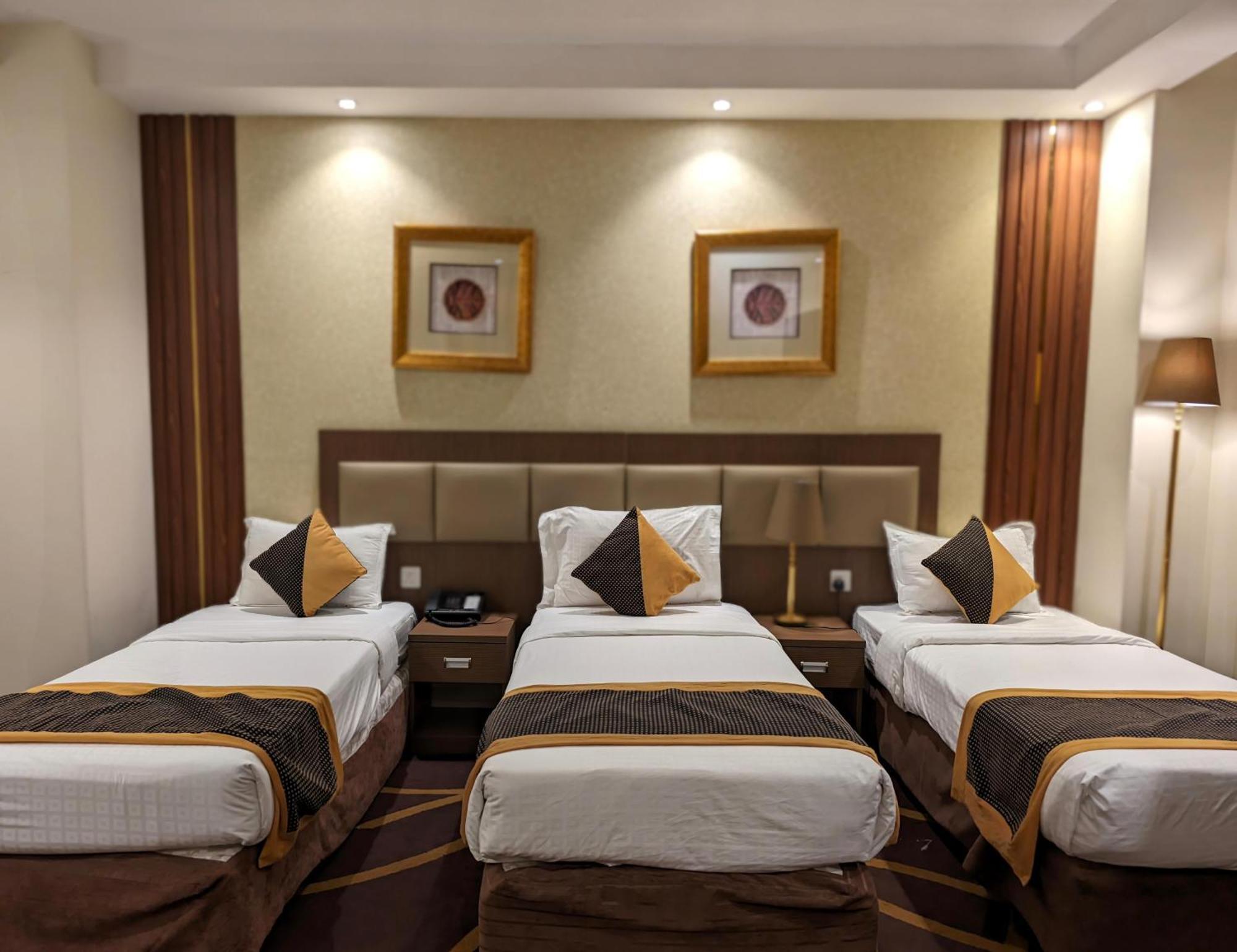 Qasr Al Ansar Golden Tulip Hotel Medina Exterior photo